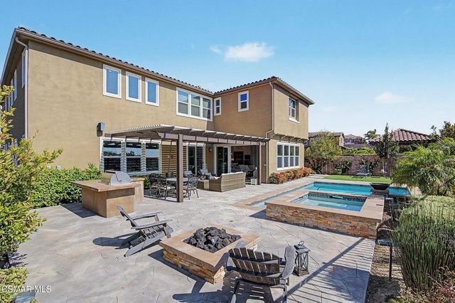 13093 Canyon Wren Court, Moorpark, CA 93021