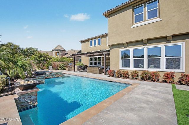 13093 Canyon Wren Court, Moorpark, CA 93021