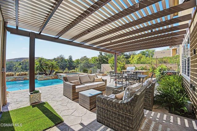 13093 Canyon Wren Court, Moorpark, CA 93021