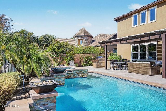 13093 Canyon Wren Court, Moorpark, CA 93021