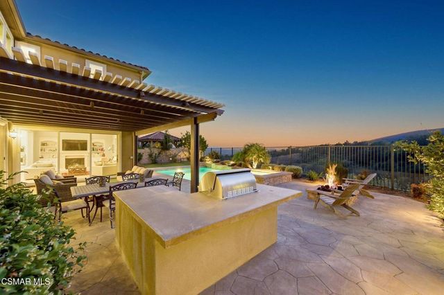 13093 Canyon Wren Court, Moorpark, CA 93021