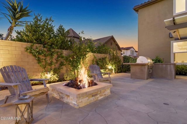13093 Canyon Wren Court, Moorpark, CA 93021