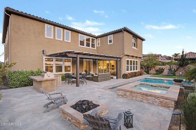 13093 Canyon Wren Court, Moorpark, CA 93021