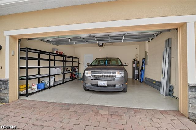 3535 Dandolo CIR, Cape Coral, FL 33909