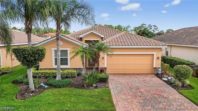 3535 Dandolo CIR, Cape Coral, FL 33909