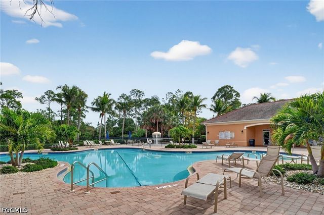 3535 Dandolo CIR, Cape Coral, FL 33909