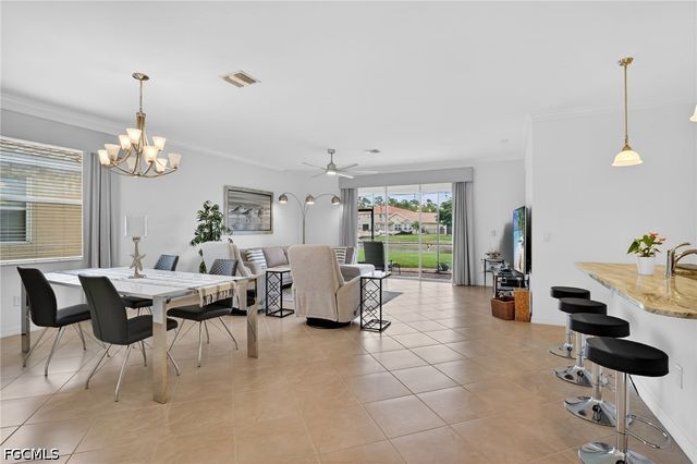 3535 Dandolo CIR, Cape Coral, FL 33909