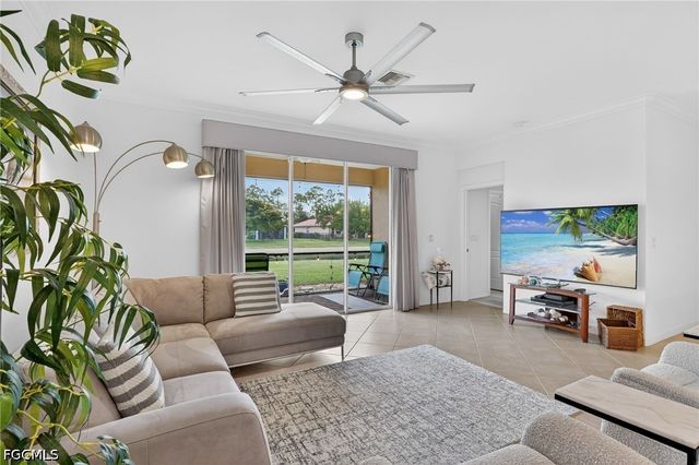 3535 Dandolo CIR, Cape Coral, FL 33909