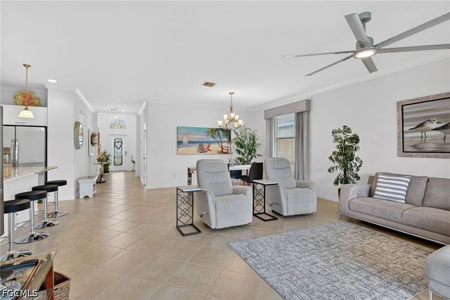 3535 Dandolo CIR, Cape Coral, FL 33909