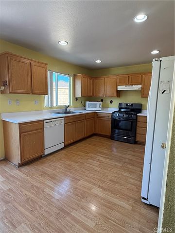 189 Prado, Hemet, CA 92545