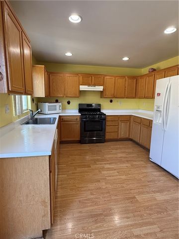 189 Prado, Hemet, CA 92545