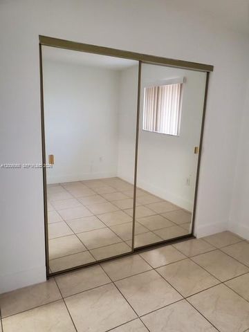 8260 NW 5th Ter 341, Miami, FL 33126