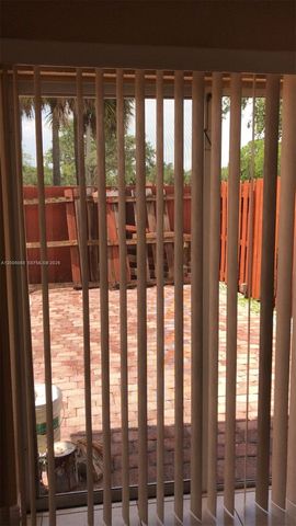 8260 NW 5th Ter 341, Miami, FL 33126