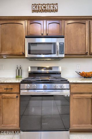 14217 BAILEE POINT Lane, El Paso, TX 79938