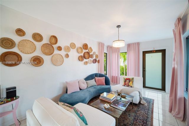 13654 NE 20th Pl, North Miami Beach, FL 33181