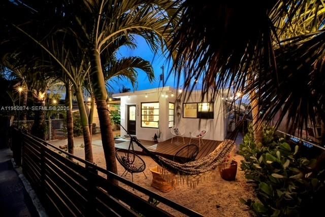 13654 NE 20th Pl, North Miami Beach, FL 33181