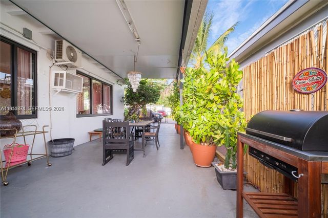 13654 NE 20th Pl, North Miami Beach, FL 33181