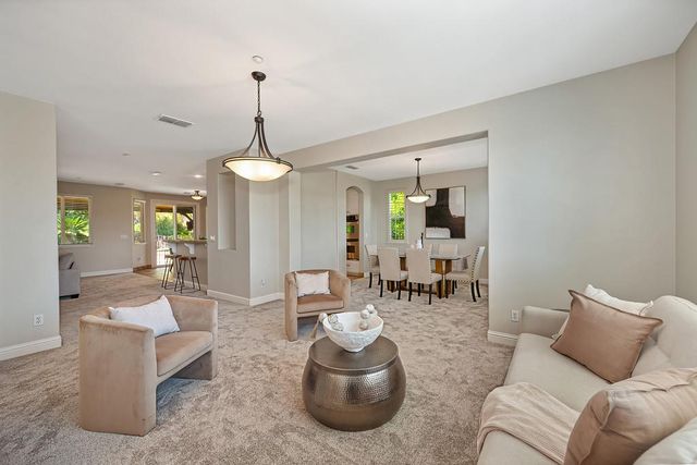 6813 Helstone Ct, Rocklin, CA 95677