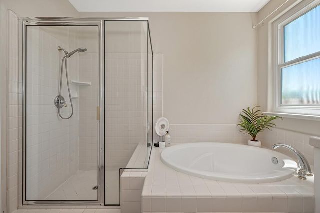 6813 Helstone Ct, Rocklin, CA 95677