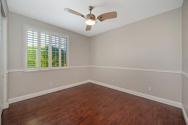 6813 Helstone Ct, Rocklin, CA 95677