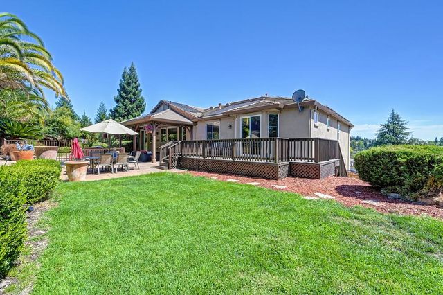 6813 Helstone Ct, Rocklin, CA 95677