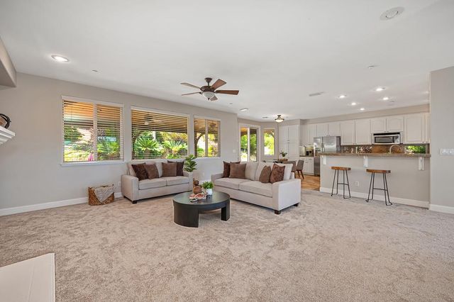 6813 Helstone Ct, Rocklin, CA 95677