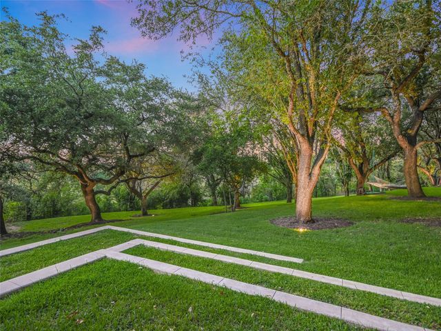 417 BEARDSLEY LN, Austin, TX 78746
