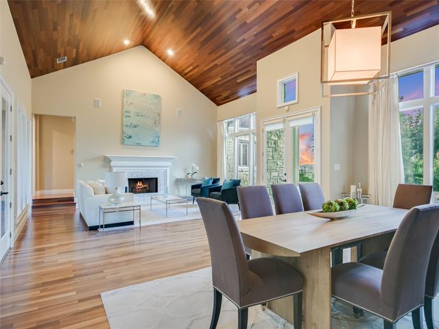 417 BEARDSLEY LN, Austin, TX 78746