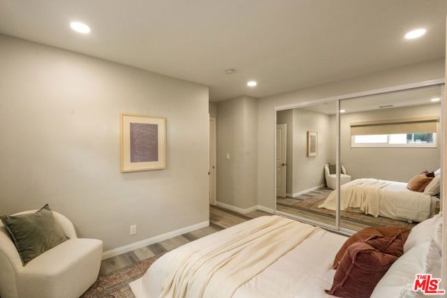 2616 N Buena Vista Street, Burbank, CA 91504