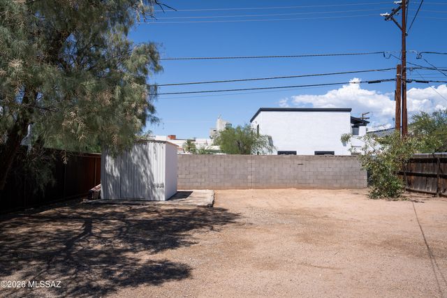 1445 E 8th Street, Tucson, AZ 85719