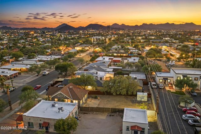 1445 E 8th Street, Tucson, AZ 85719
