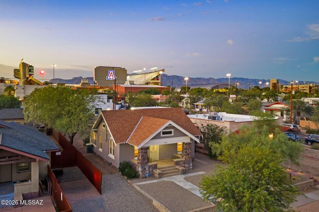 1445 E 8th Street, Tucson, AZ 85719