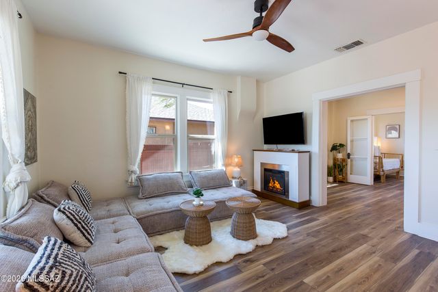 1445 E 8th Street, Tucson, AZ 85719
