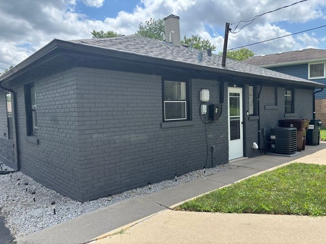 363 Minocqua Avenue, Park Forest, IL 60466