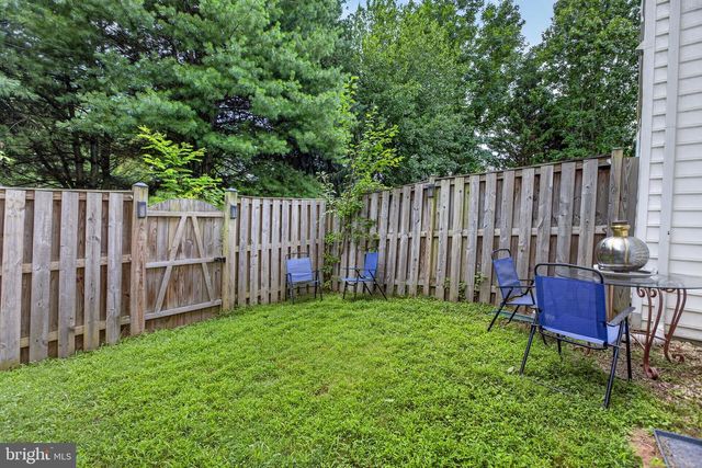18705 FALLING RIVER DR, Gaithersburg, MD 20879