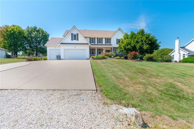 17807 157th Terrace, Basehor, KS 66007