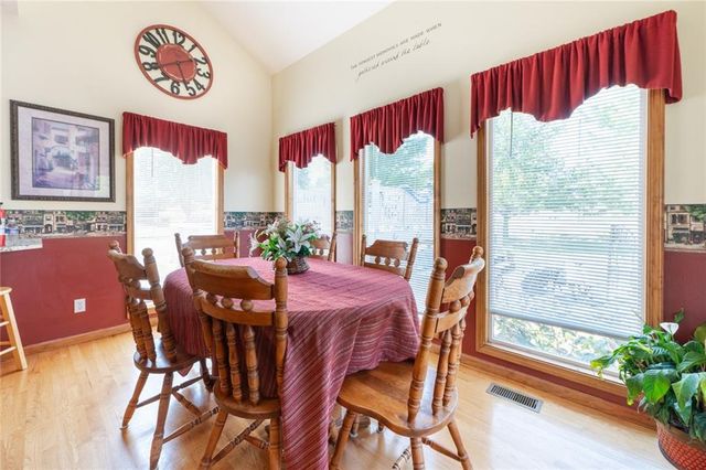 17807 157th Terrace, Basehor, KS 66007