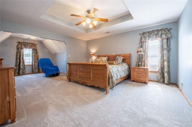 17807 157th Terrace, Basehor, KS 66007