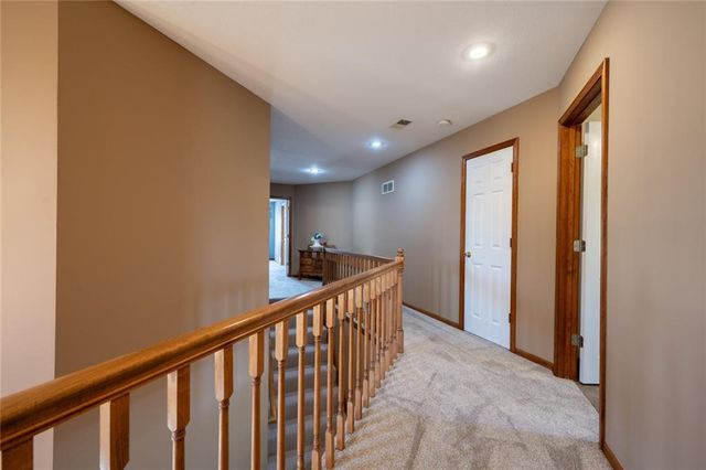 17807 157th Terrace, Basehor, KS 66007