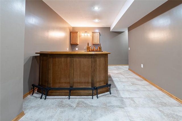 17807 157th Terrace, Basehor, KS 66007