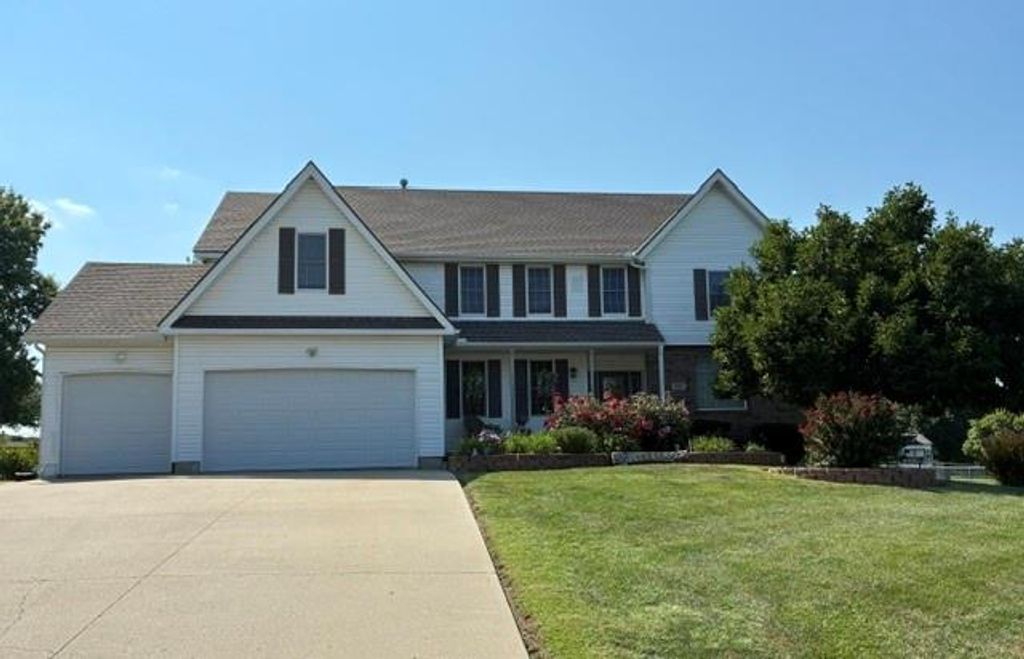 17807 157th Terrace, Basehor, KS 66007