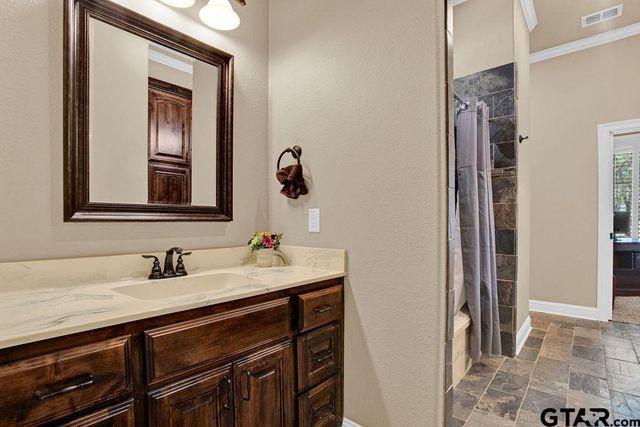 120 Ryder Cup Trail, Hideaway, TX 75771