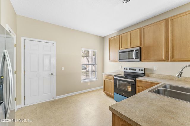 7182 RAMPART RIDGE Circle N, Jacksonville, FL 32244