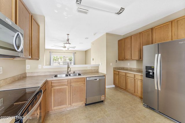 7182 RAMPART RIDGE Circle N, Jacksonville, FL 32244