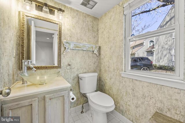 1561 RITCHIE LN, Annapolis, MD 21401