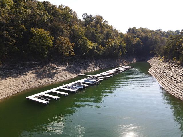 607 Old Lock 21 Road, Monticello, KY 42633