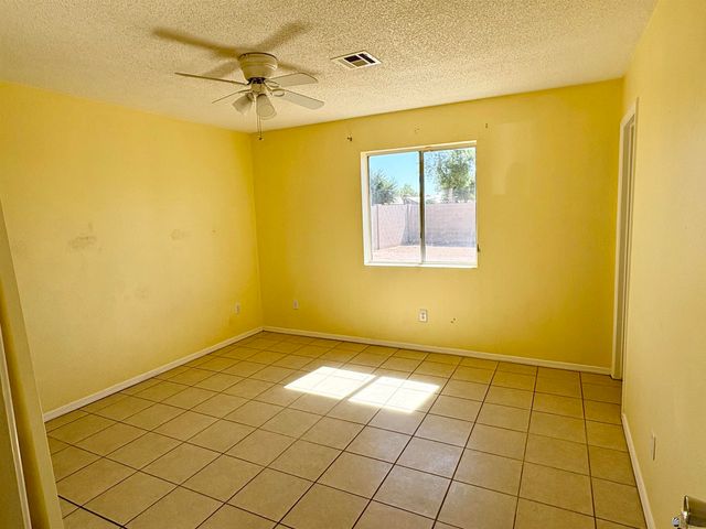 2125 S 40 DR, Yuma, AZ 85364