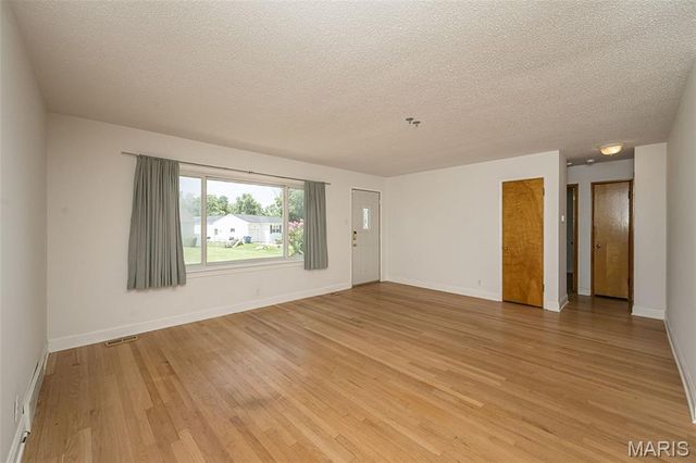 7614 General Meade Lane, Affton, MO 63123