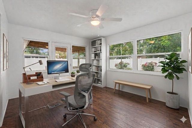 2037 67TH AVENUE S, St Petersburg, FL 33712