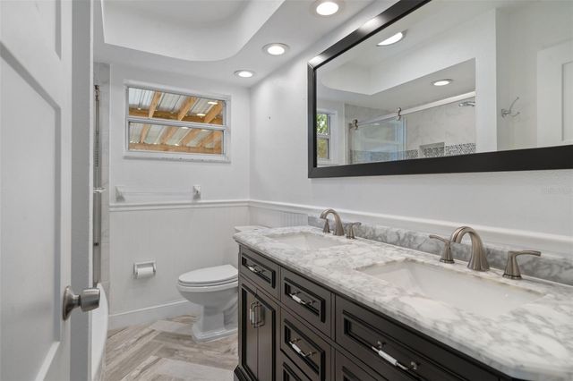 2037 67TH AVENUE S, St Petersburg, FL 33712